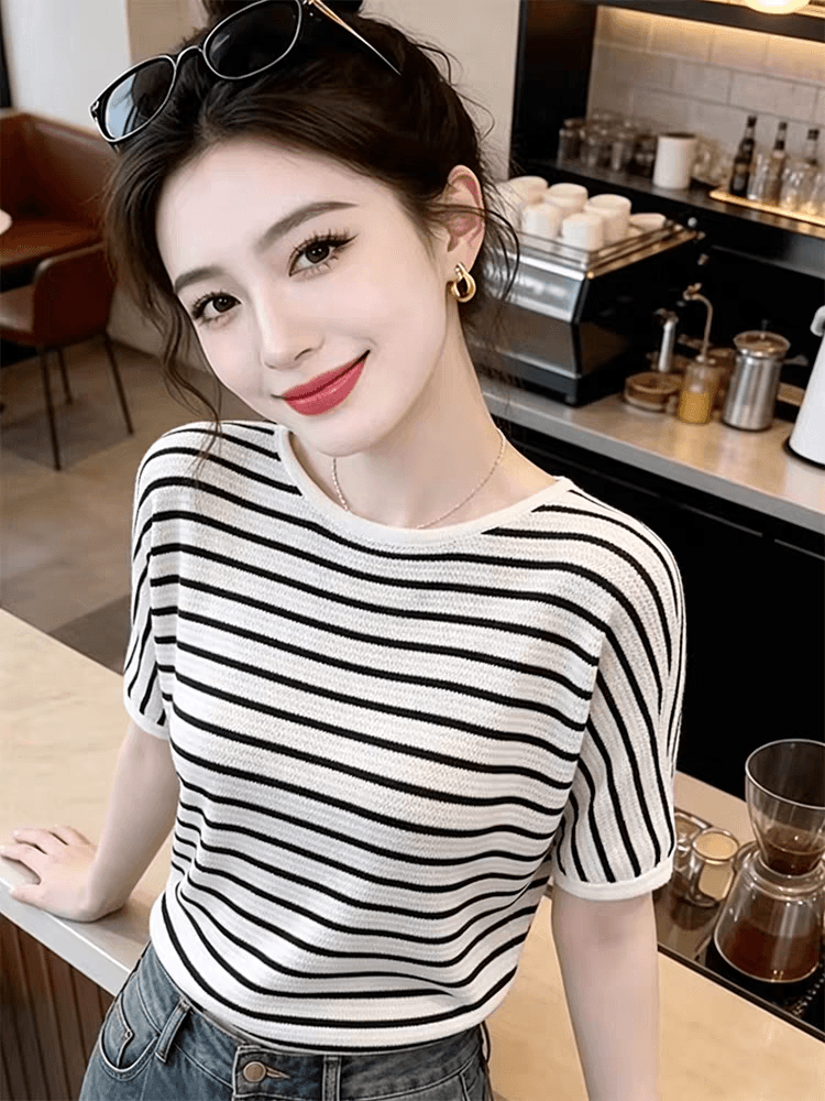 프랑스식 느긋한 바람 스트라이프 니트 작은 셔츠 여성 여름 얇은 스타일 연령 감소 맨위 외국 가스 루즈핏 얼음 실크 반팔 티셔츠 상세 이미지 1