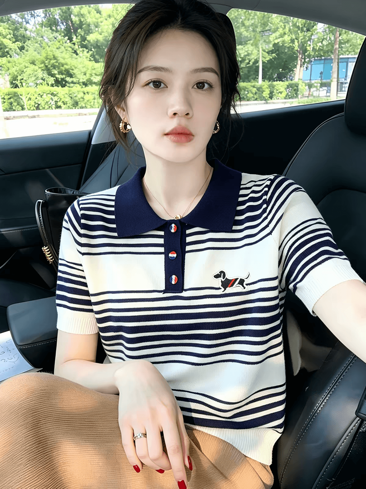 학원 스타일 배색 스트라이프 니트 스웨터 여성용 짧은 소매 2026 여름 새로운 폴로 칼라 자수 강아지 디자인 센스 맨위 이미지 3