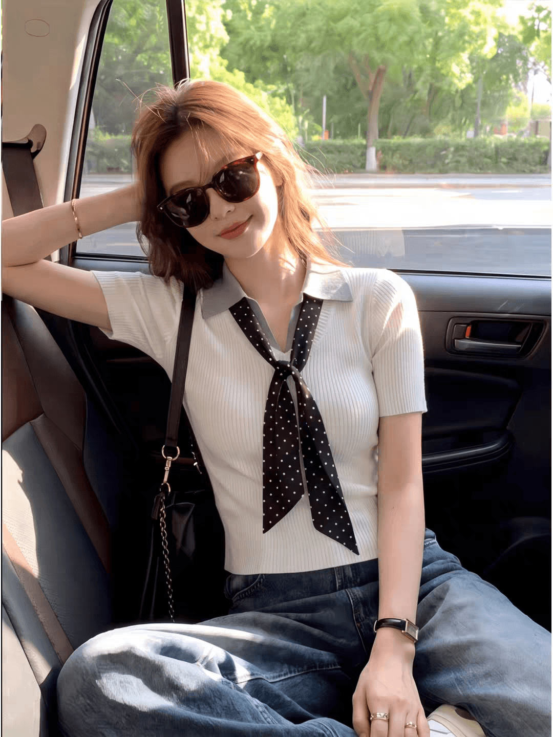 한국 스타일 스카프 레이스업 폴로 칼라 반팔 티셔츠 여성 여름 부드러운 품격 연령 감소 화이트 니트 POLO 셔츠 맨위 이미지 4
