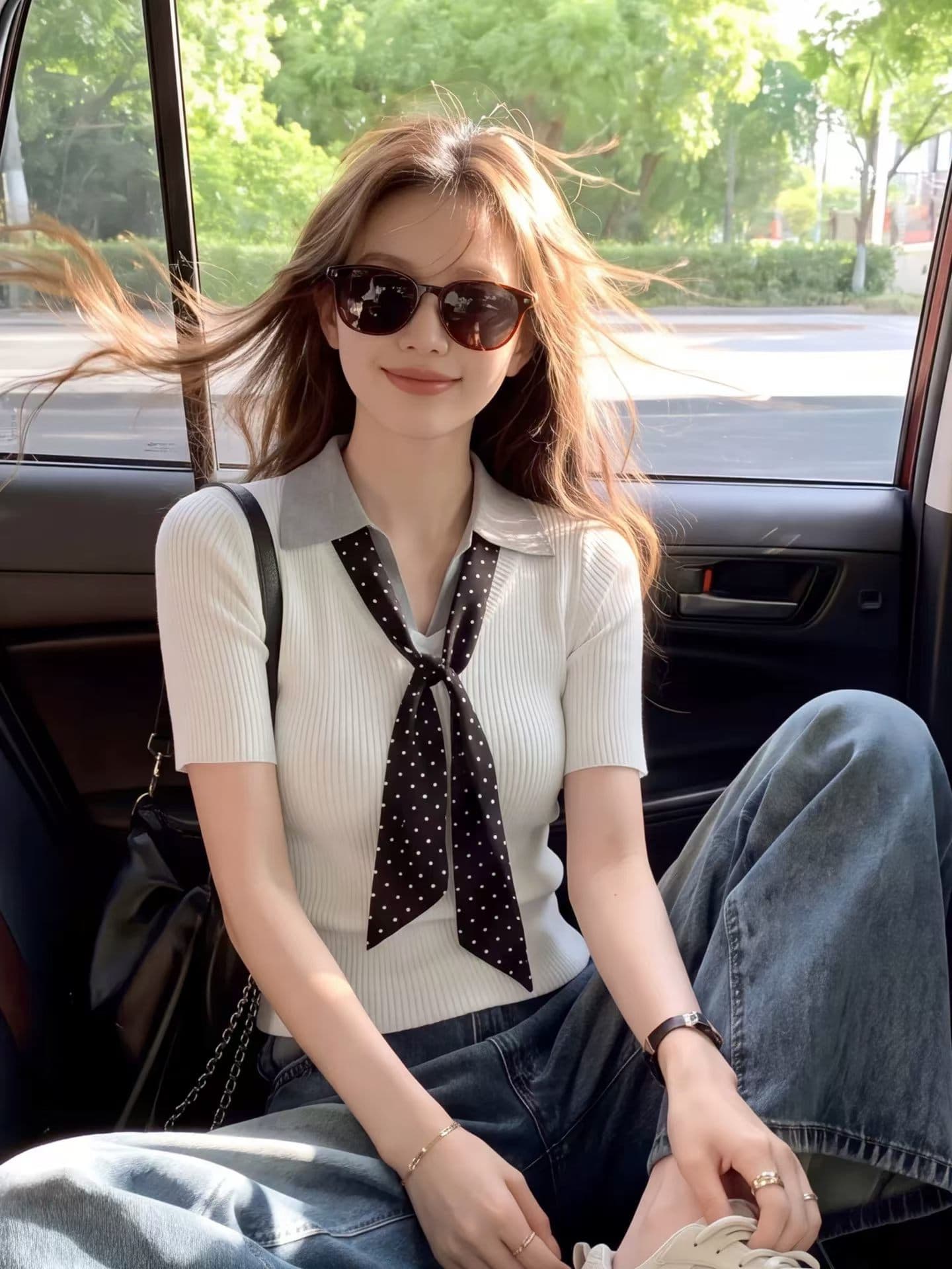 한국 스타일 스카프 레이스업 폴로 칼라 반팔 티셔츠 여성 여름 부드러운 품격 연령 감소 화이트 니트 POLO 셔츠 맨위 상세 이미지 3
