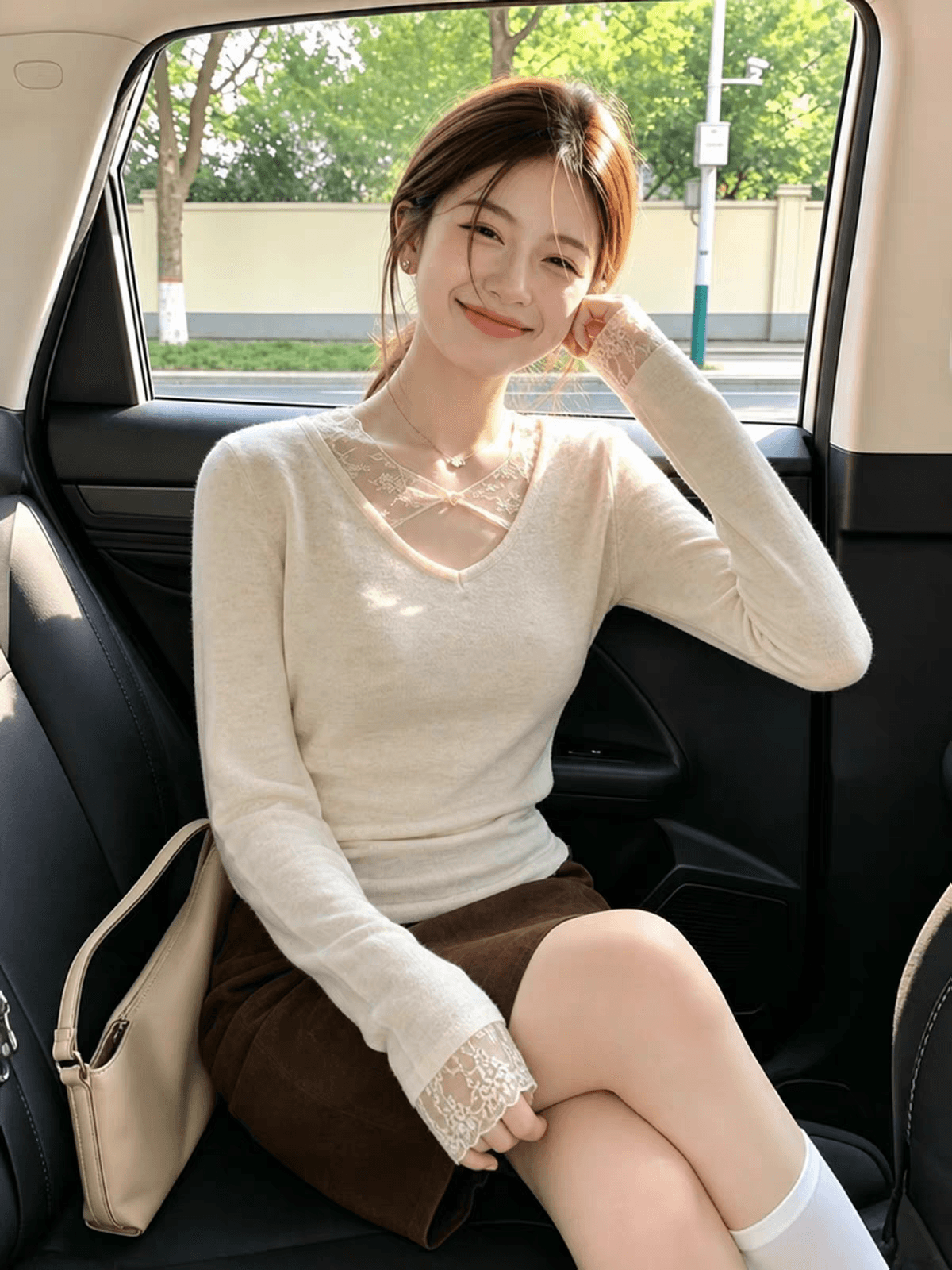 레이스 허리 수축 긴팔 니트 스웨터 여성 가을 프랑스식 몸매 가꾸기 슬림해 보이는 출퇴근 디자인 센스 작은 대중 맨위 상세 이미지 3