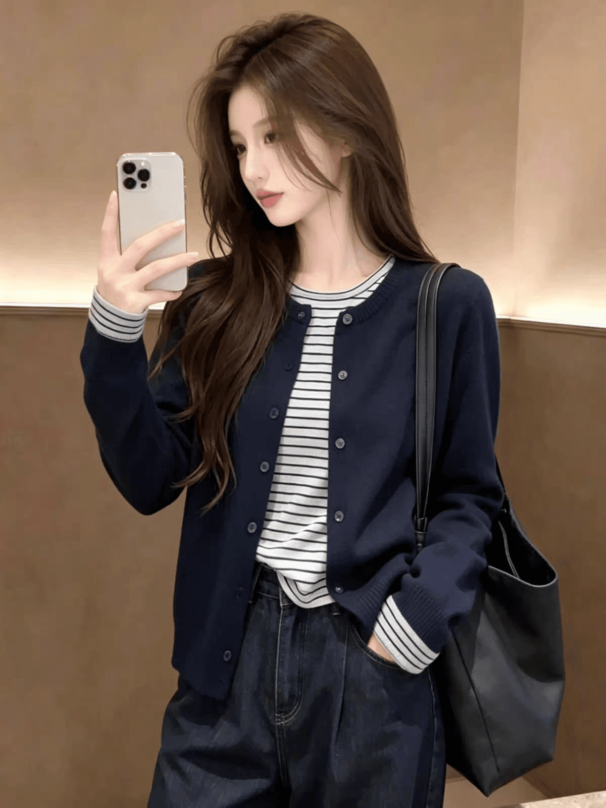페이크 레이어드 회색 스트라이프 긴팔 니트 스웨터 여성 가을 겨울 새로운 한 부서 디자인 센스 품격 연령 감소 맨위 이미지 3