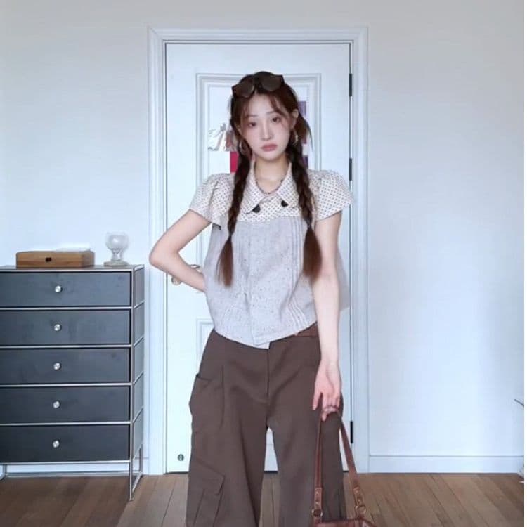 한 부서 소녀 센스 도트 무늬 베이비 칼라 여성 셔츠 플리츠 패치워크 색상 달콤함 쇼트 스타일 맨위 셔츠 이미지 2