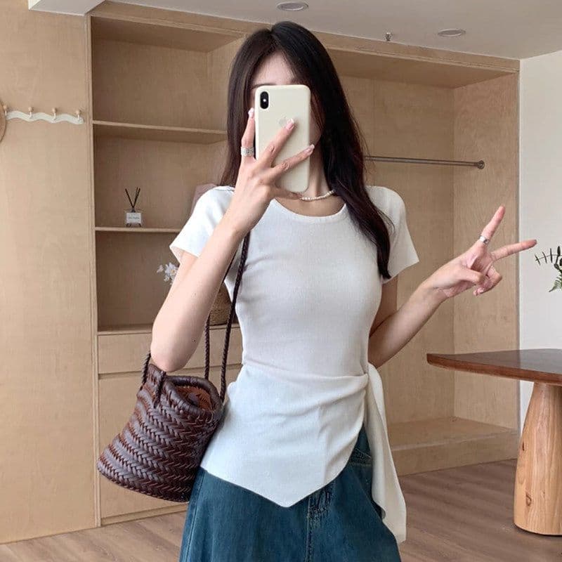 빅 사이즈 불규칙 스트랩 몸매 가꾸기 반팔 티셔츠 여성 여름 라운드 넥 디스플레이 화이트 디자인 센스 부드러운 품격 슬림해 보이는 맨위 상세 이미지 7