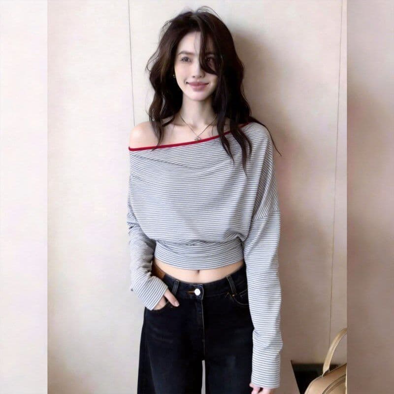 봄 새로운 프랑스식 디자인 센스 작은 대중 패션 품격 여성 의류 상세 이미지 4