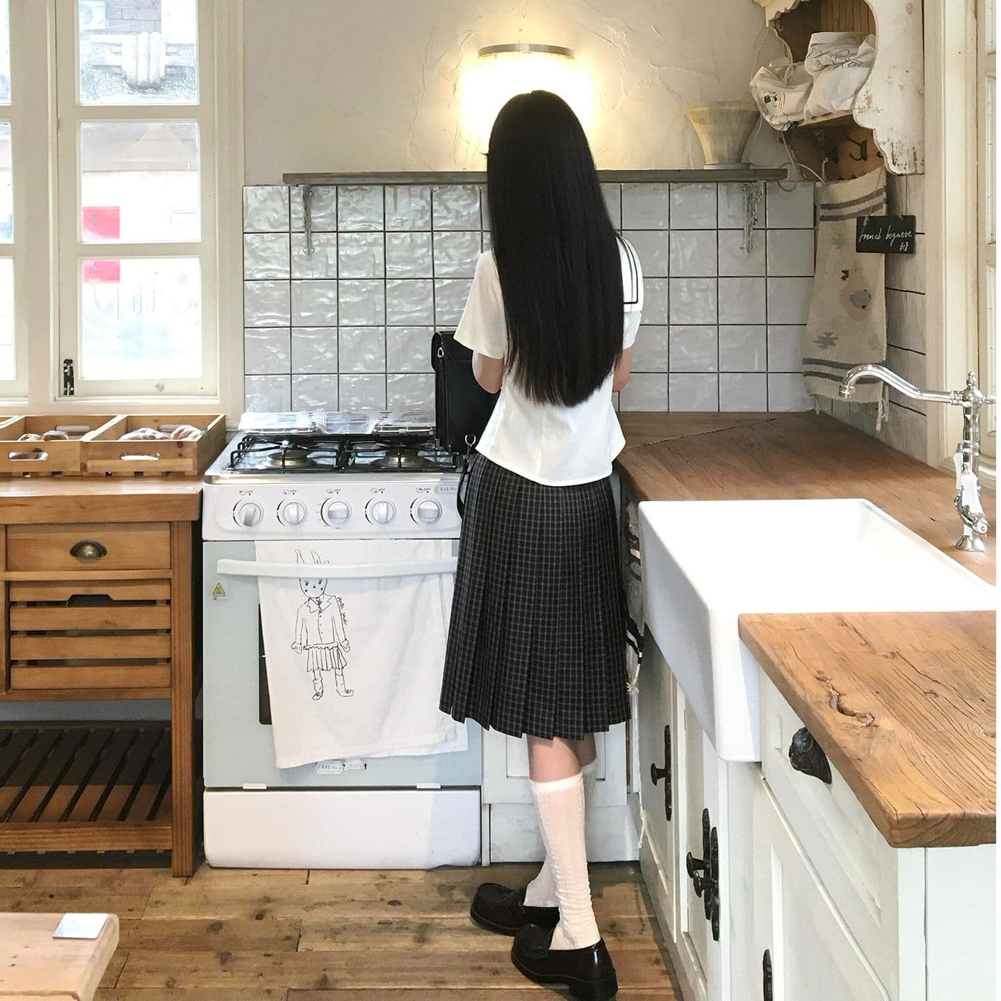 경관 그림 고유 한 아름다운 베이비 칼라 반팔 셔츠 새로운 학원 스타일 작은 키 슬림해 보이는 레이스업 맨위 이미지 2