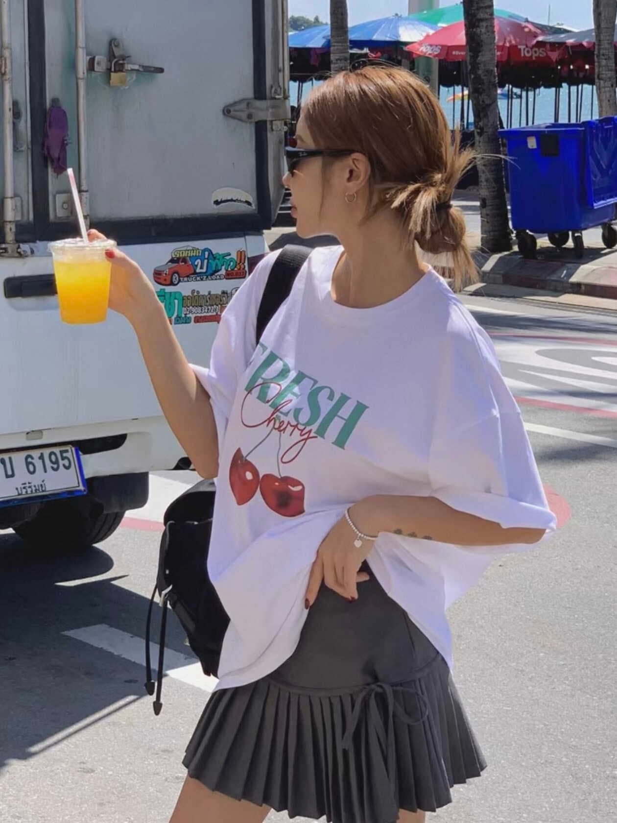있음 선적 한국 스타일 루즈핏 슬림해 보이는 다용도 캐주얼 과일 프린트 순면 라운드 넥 반팔 티셔츠 상세 이미지 3