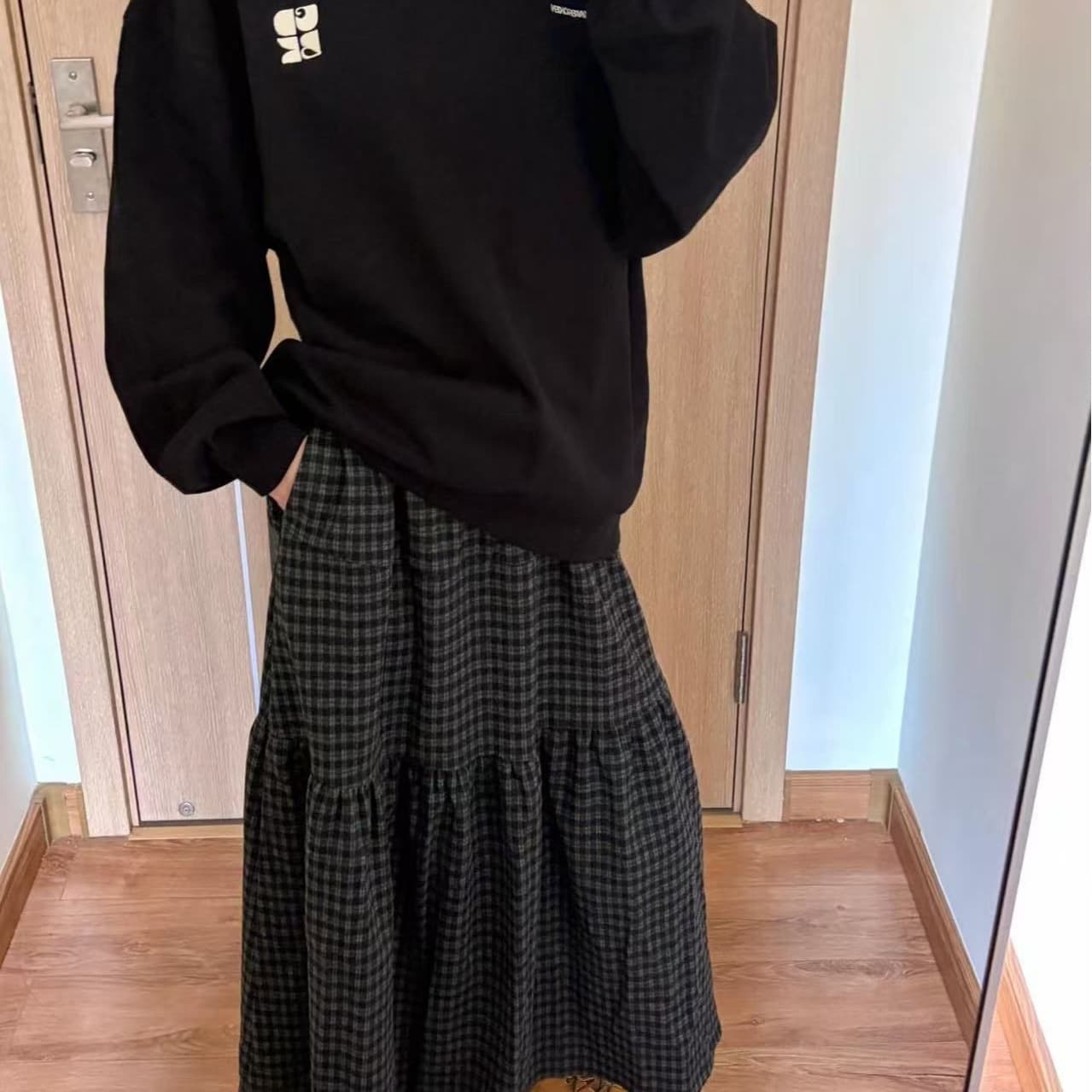 후아 면 복합 얇은 스타일 320 그램 털이 있는 420g 헝겊 프린트 루즈핏 라운드 넥 후드티 여성 이미지 5