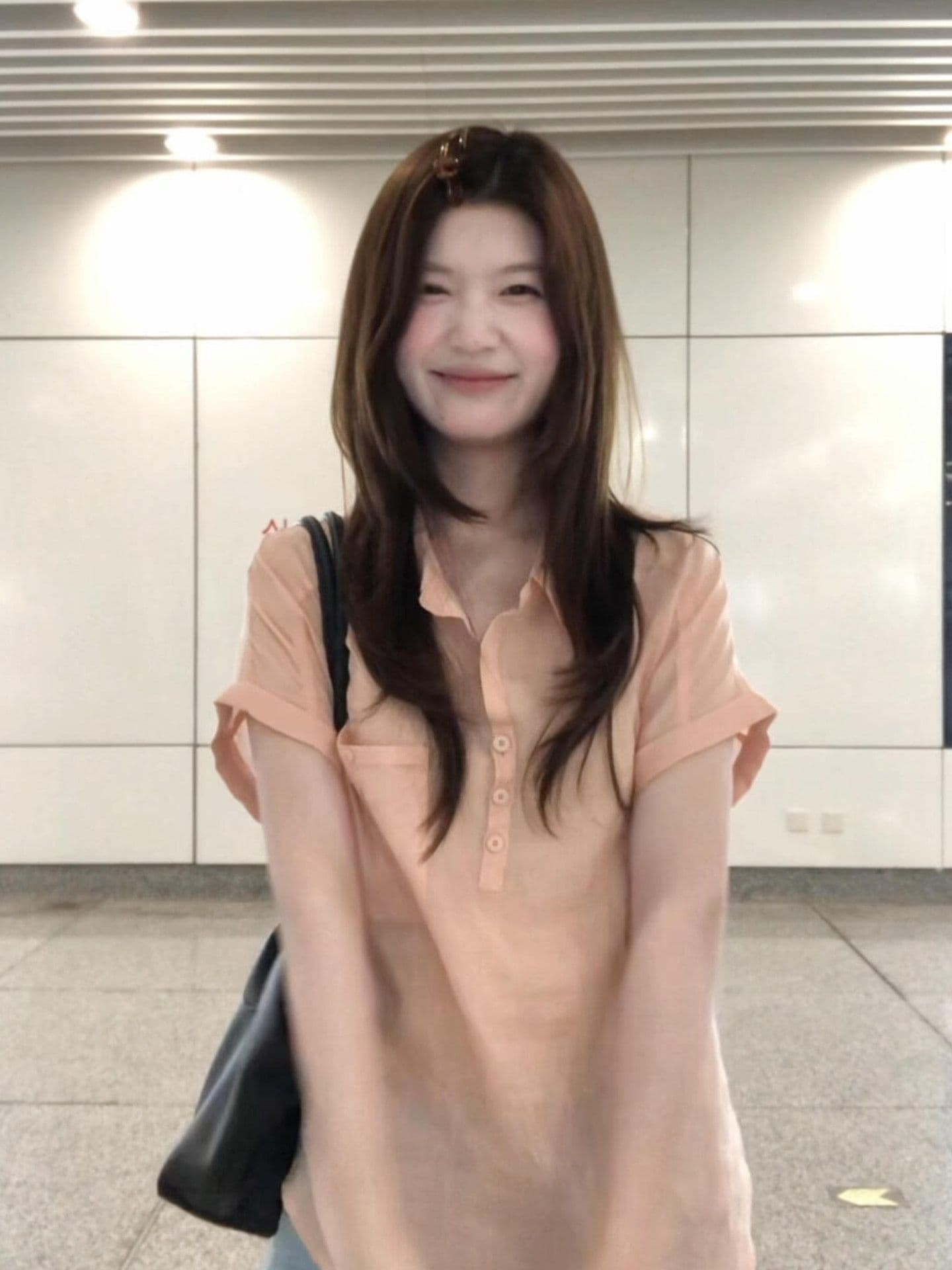 경관 그림 하프 열기 볼륨 측면 허리 수축 반팔 여성 셔츠 새로운 Chic 캐주얼 슬림해 보이는 헨리 칼라 맨위 상세 이미지 6