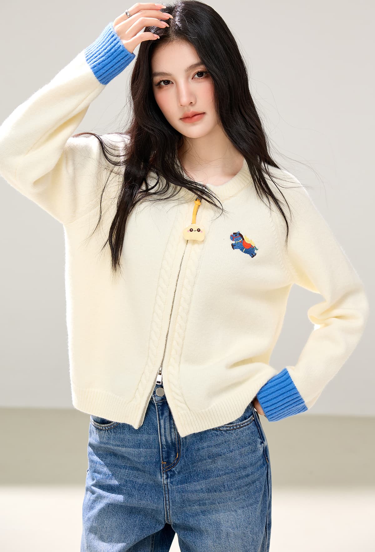실사 있음 화이트 작은 말 자수 배색 스웨터 오픈 가디건 여성 가을 작은 대중 다용도 맨위 이미지 2