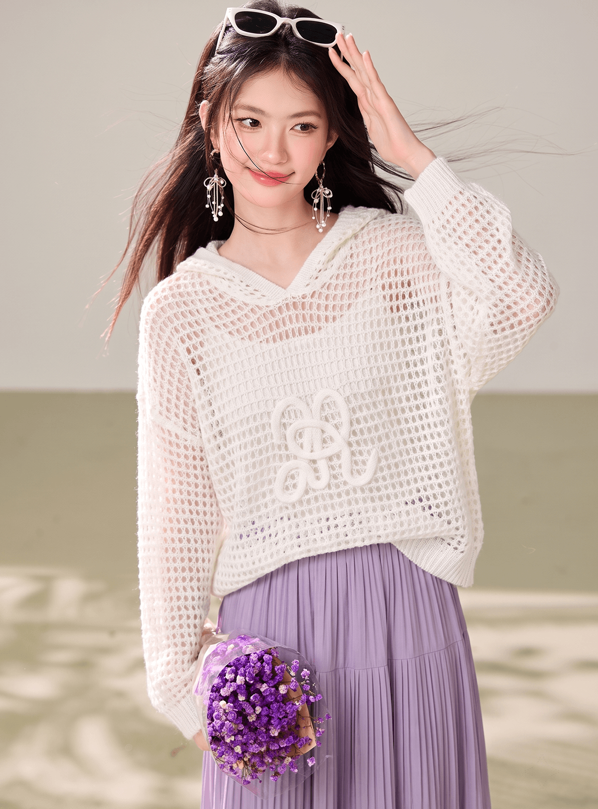 한 부서 chic 느긋한 착용 가져 가라. 자이언트 잘 생긴 패션 홀로우 아웃 니트 자수 맨위 여성 봄 여름 캐주얼 후드 가운 이미지 4