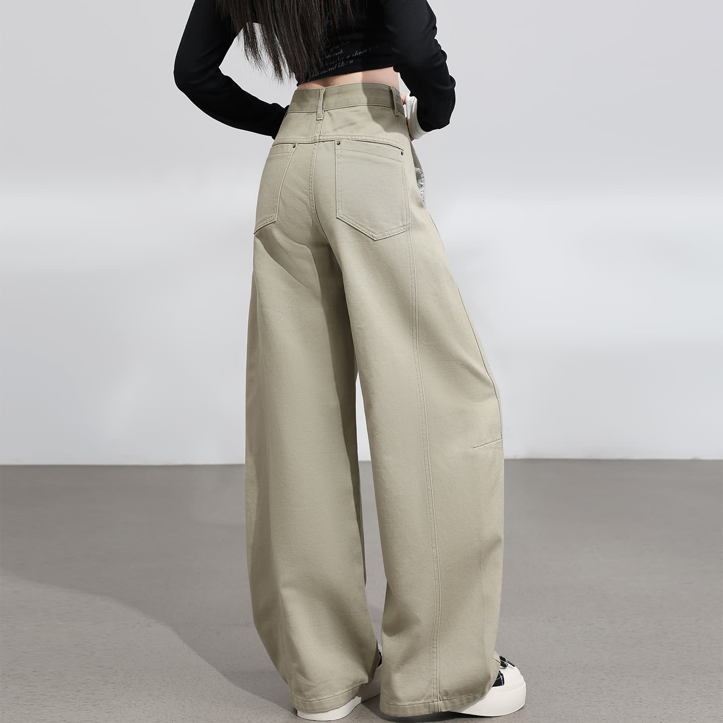 레트로 얕은 카키 모통이 칼 넓은 다리 청바지 여성 2026 새로운 하이웨이스트 루즈핏 패치워크 디자인 센스 스트레이트 바지 이미지 5