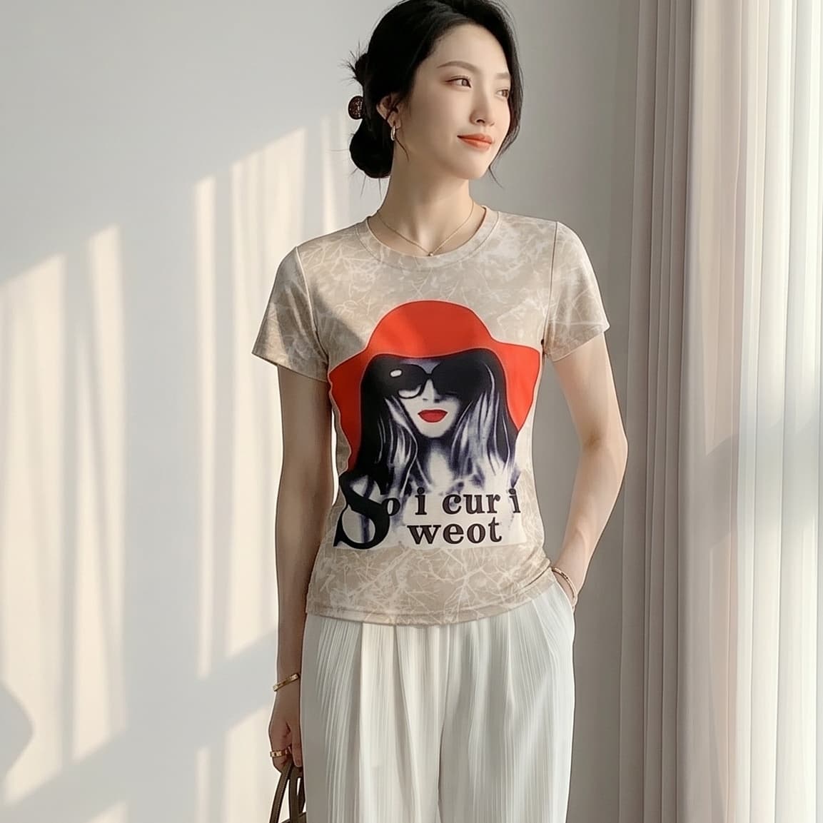 유럽 상품 2026 여름 새로운 패션 포지셔닝 프린트 반팔 티셔츠 기본 셔츠 몸매 가꾸기 맨위 여성 작은 셔츠 상세 이미지 11