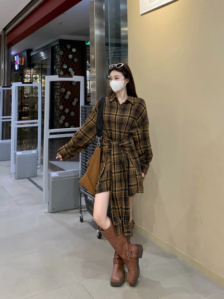 실사 빅 사이즈 여성 의류 지방 mm 디자인 센스 루즈핏 캐주얼 바람 드레스 레이스업 허리 수축 셔츠 드레스 여성 상세 이미지 11