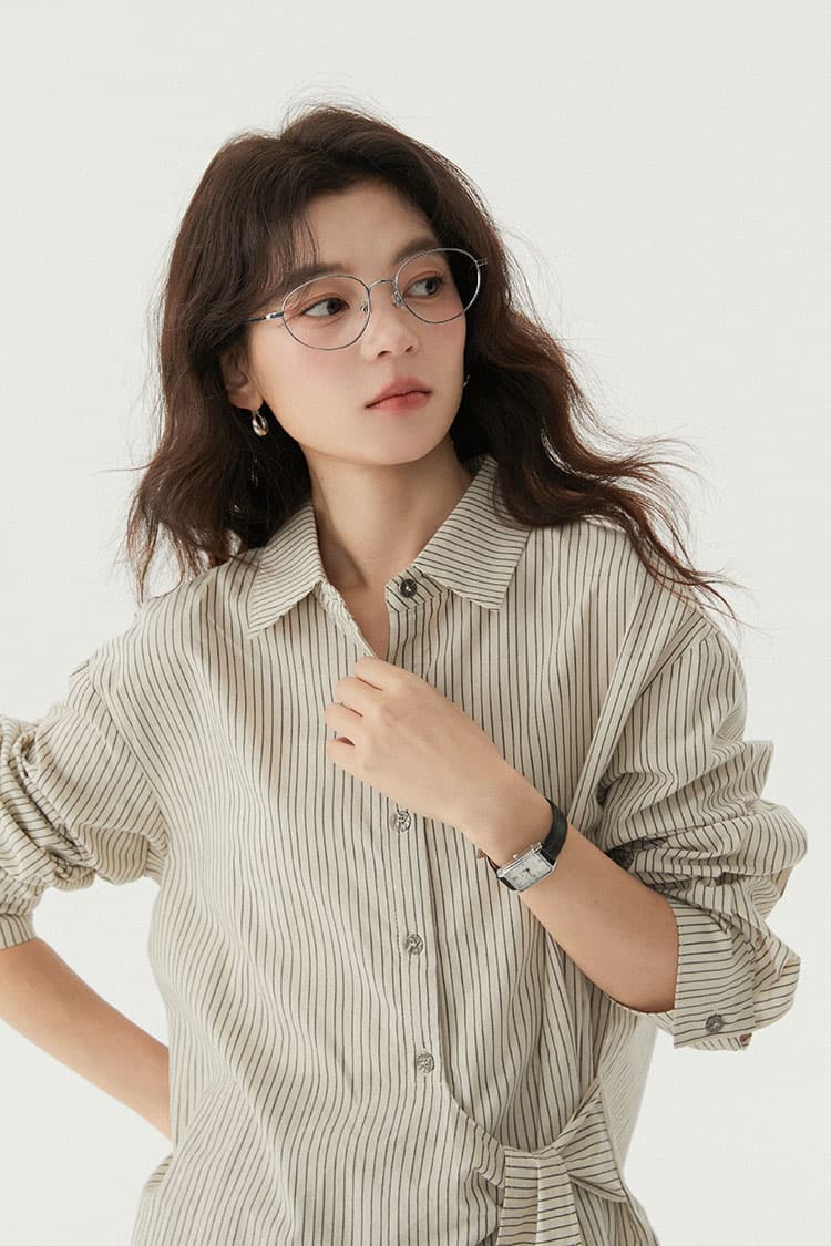 실사 출퇴근 품격 미니멀리즘 다용도 카키 색 루즈핏 슬림해 보이는 긴 바지 여성 상세 이미지 2