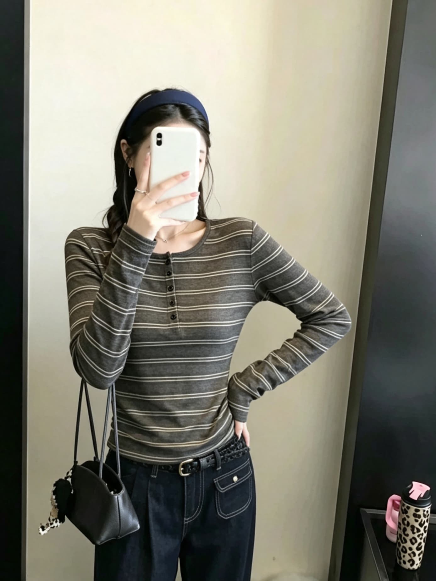 실사 정가 가을 스트라이프 단추 u 칼라 긴팔 티셔츠 작은 셔츠 여성 배색 몸매 가꾸기 슬림해 보이는 맨위 상세 이미지 7