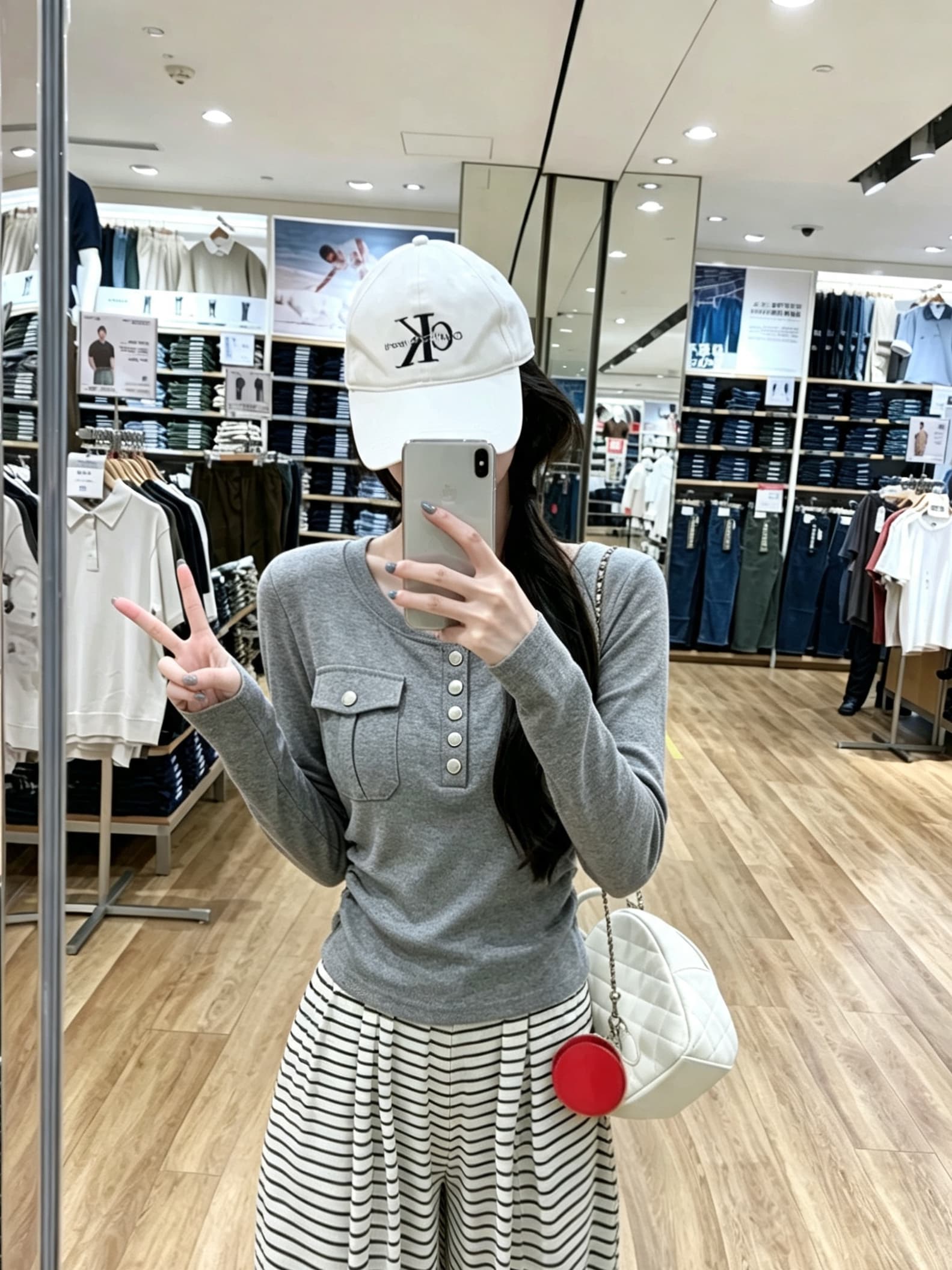 실사 정가 겨울 새로운 한국 스타일 디자인 센스 몸매 가꾸기 슬림해 보이는 라운드 넥 만나는 긴팔 티셔츠 여성 상세 이미지 10