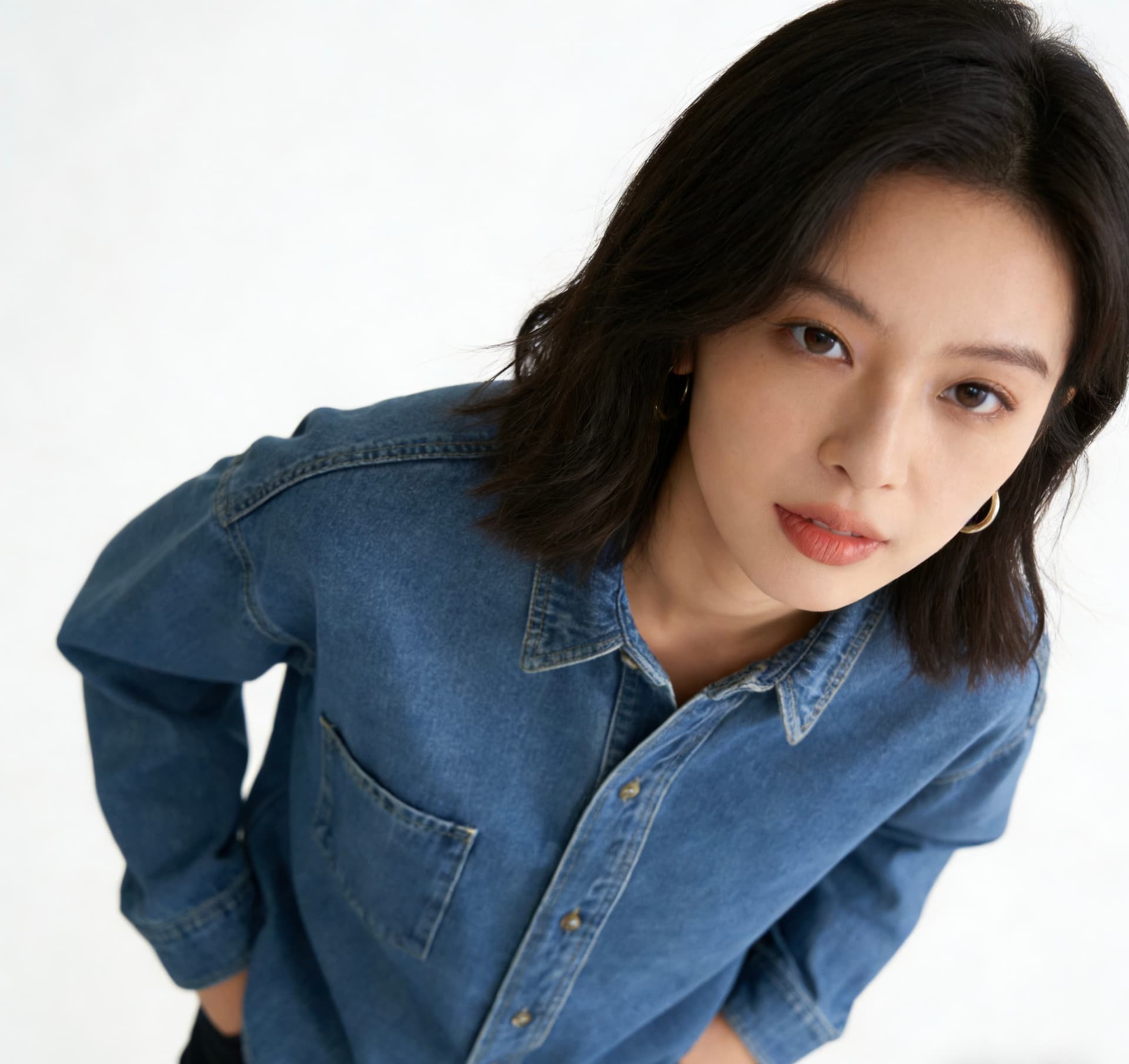 2026 새로운 세련된 oversize 가을 어깨 디자인 센스 작은 대중 루즈핏 셔츠 프로필 모양 데님 여성 코트 가을 상세 이미지 14