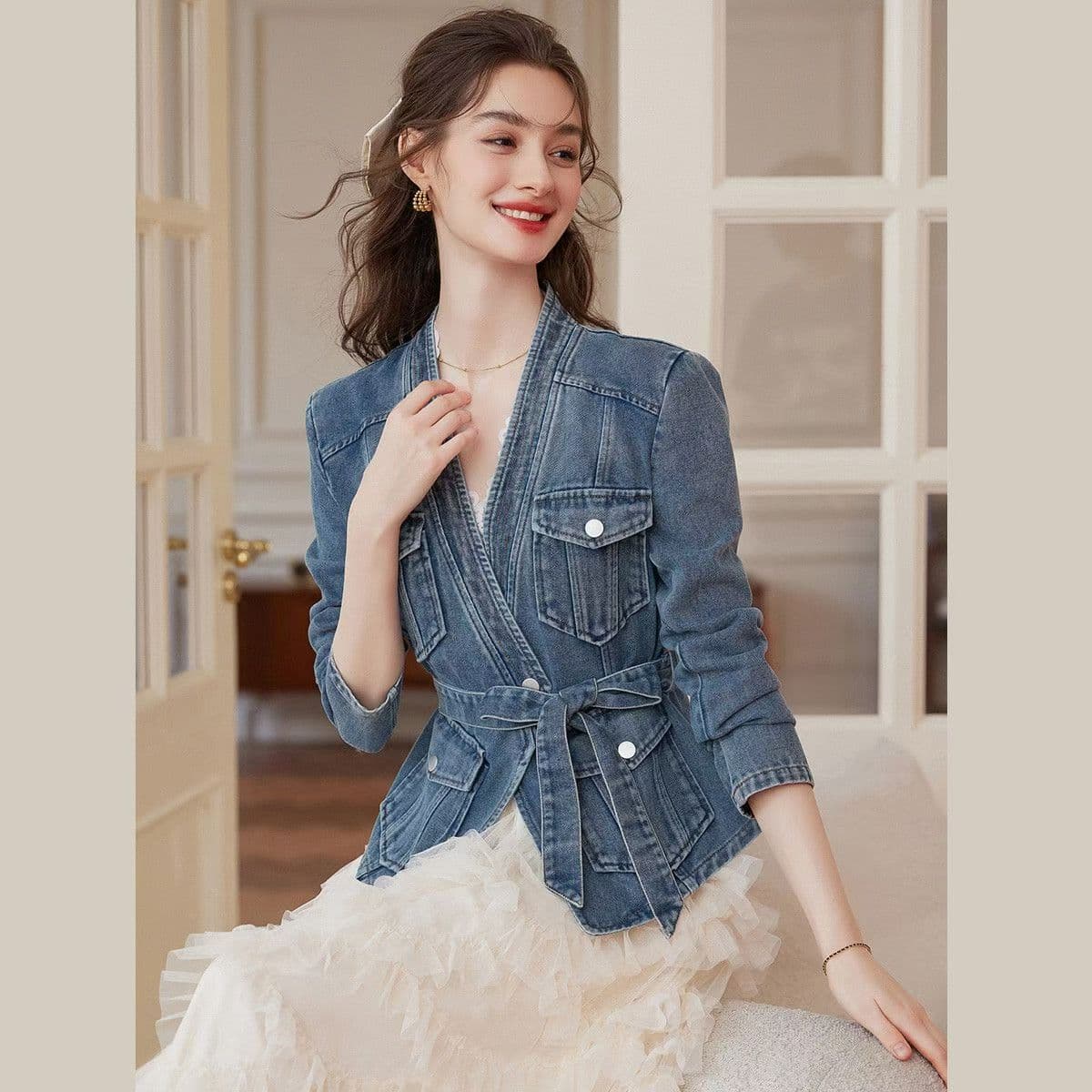 흰색 사슴 언어 레트로 V넥 데님 재킷 26 봄 여름 새로운 디자인 센스 달콤한 차가운 몸매 가꾸기 부서 벨트 재킷 맨위 상세 이미지 7