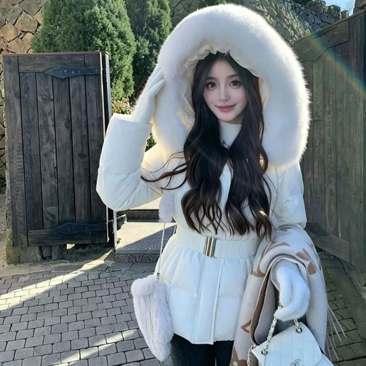주 추 한 여성 수여 됨 후드 큰 모피 칼라 허리 수축 슬림해 보이는 작은 키 한국 스타일 면 의류 다운 재킷 여성 겨울 재킷 이미지 4