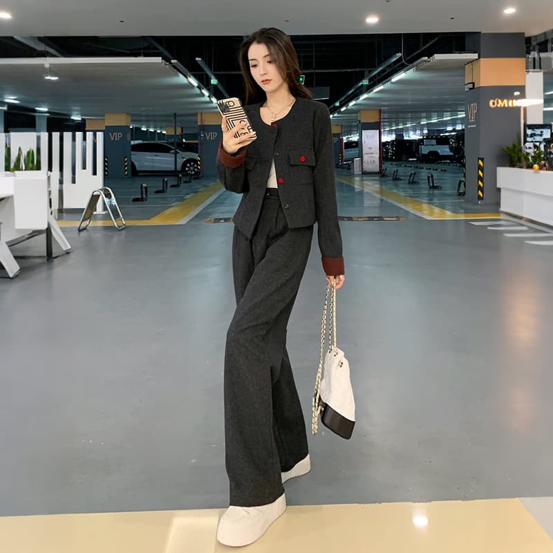 2026 년 조기 봄 새로운 착용 가져 가라. 작은 샤넬 스타일 패션 세트 슬림해 보이는 캐주얼 하이웨이스트 와이드 레그 팬츠 투피스 세트 이미지 5