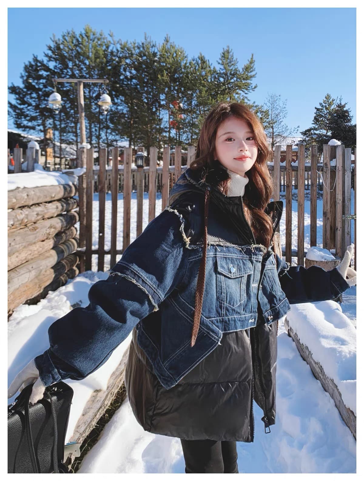 2026 겨울 새로운 데님 패치워크 다운 재킷 여성 거친 가장자리 페이크 레이어드 자수 후드 루즈핏 두꺼운 재킷 상세 이미지 21