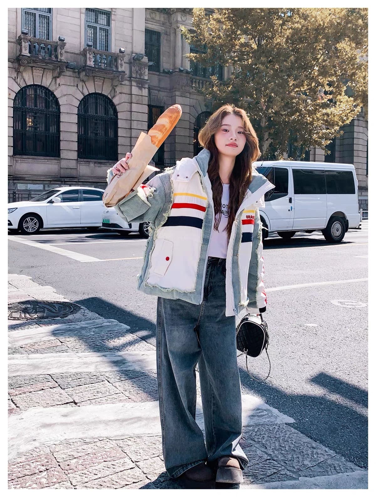 2026 겨울 새로운 레트로 데님 거친 가장자리 패치워크 다운 재킷 여성 후드 화이트 덕 다운 루즈핏 운동 바람 재킷 상세 이미지 22