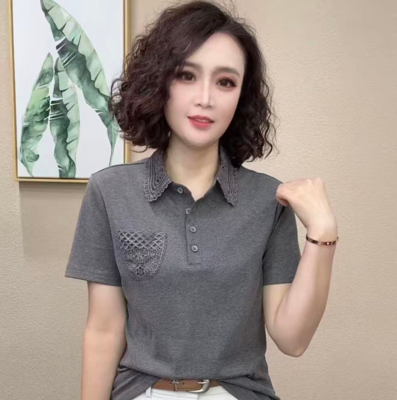 중년 여성 여름 새로운 티셔츠 면 100% 반팔 맨위 작은 폴로 칼라 풀오버 루즈핏 표지 고기 연령 감소 캐주얼 작은 셔츠 이미지 3