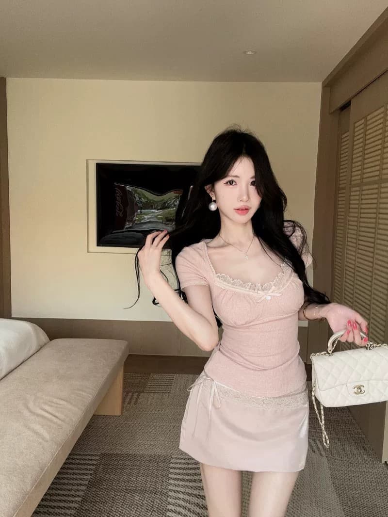 원본 원단 것 한 부서 부드러운 레이스 조각 리브 순수한 욕망 바람 핑크색 레이스 반팔 티셔츠 여성 의류 여름 상세 이미지 12