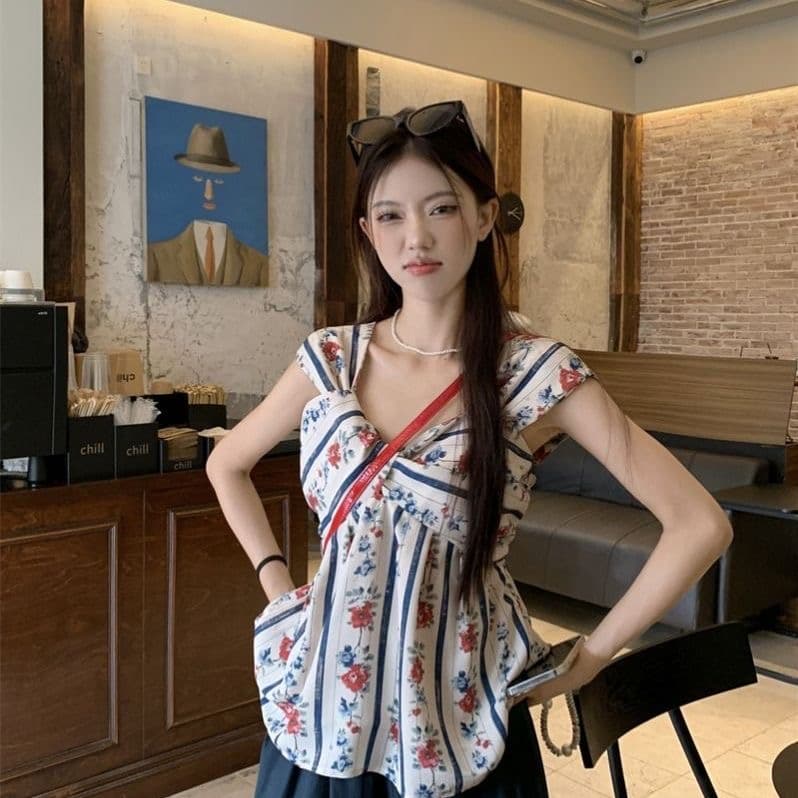 프랑스식 레트로 꽃무늬 여성 셔츠 여름 디자인 센스 비틀림 인형 셔츠 셔츠 루즈핏 Chic 작은 날다 소매 맨위 상세 이미지 1