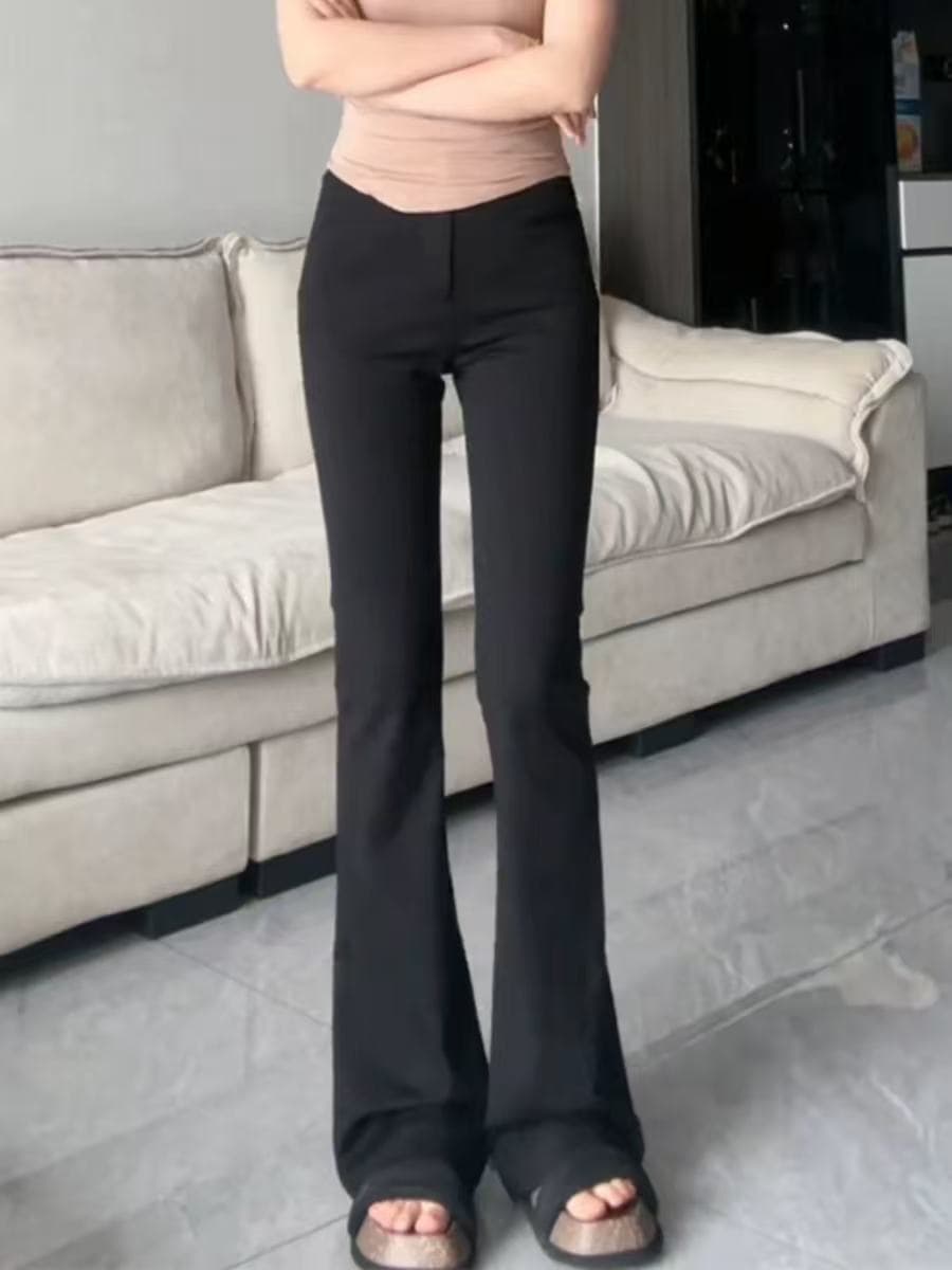 검정색 플레어 바지 봄 가을 겨울 2026 년 새로운 몸매 가꾸기 슬림해 보이는 캐주얼 하이웨이스트 도루 센스 부츠컷 정장 바지 이미지 5