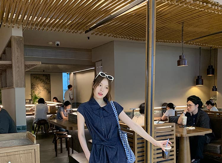 복잡한 고대 돈 바람 십자가 트위스트 꽃 스트랩 데님 임산부 드레스 여름 슬림해 보이는 반팔 캐주얼 폴로 칼라 롱 스커트 상세 이미지 19
