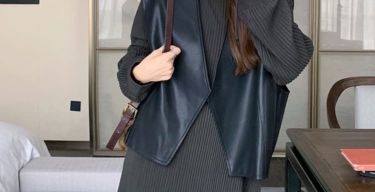 지금 가을 새로운 미니멀리즘 디자인 센스 작은 대중 가죽 베스트 빛 럭셔리 후드티 드레스 임산부 투피스 세트 상세 이미지 40