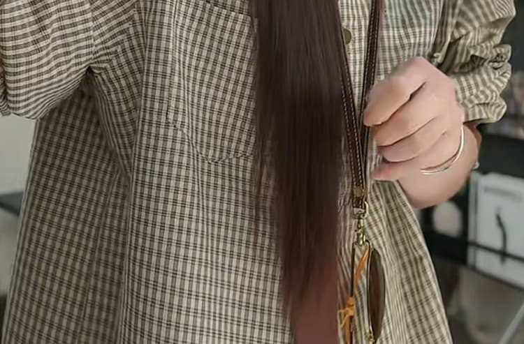 가을 새로운 항구 바람 레트로 체크무늬 세트 루즈핏 슬림해 보이는 다용도 셔츠 스카프 반신 스커트 임산부 3종 세트 상세 이미지 27