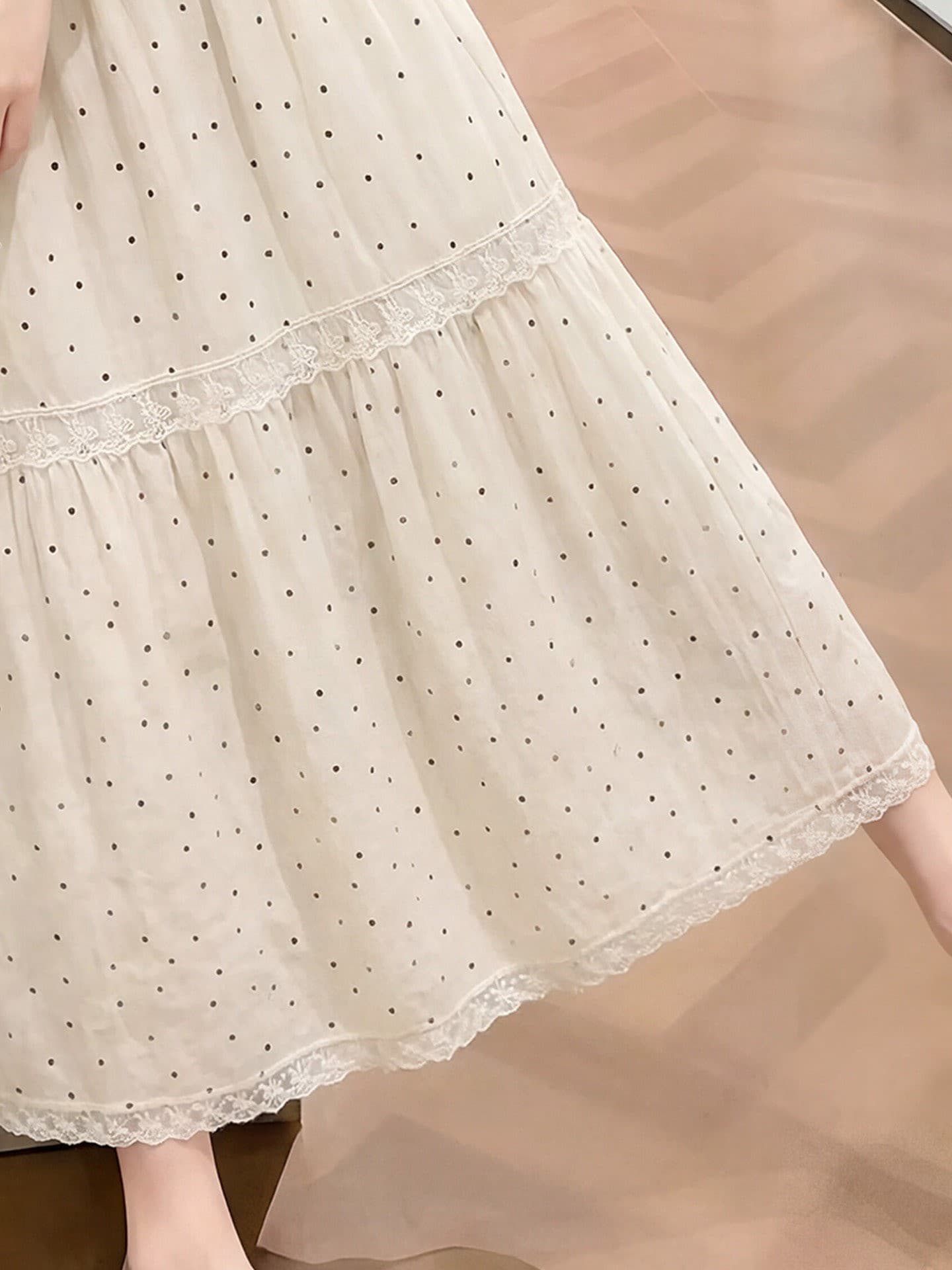프랑스식 부드러운 바람 화이트 도트 무늬 반신 스커트 여성 여름 빅 사이즈 하이웨이스트 한 마디 중간 길이 스커트 슬림해 보이는 케이크 드레스 여성 상세 이미지 6