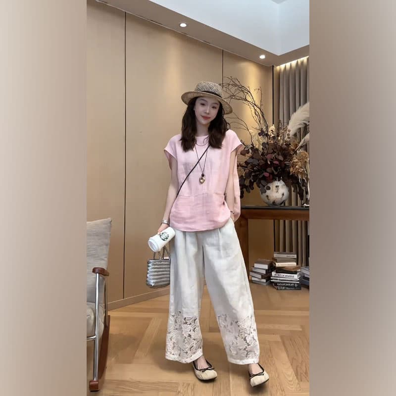 여름 새로운 얇은 스타일 라운드 넥 반팔 셔츠 맨위 여성 레저 와이드 레그 팬츠 투피스 세트 품격 슬림해 보이는 느긋한 바람 이미지 3