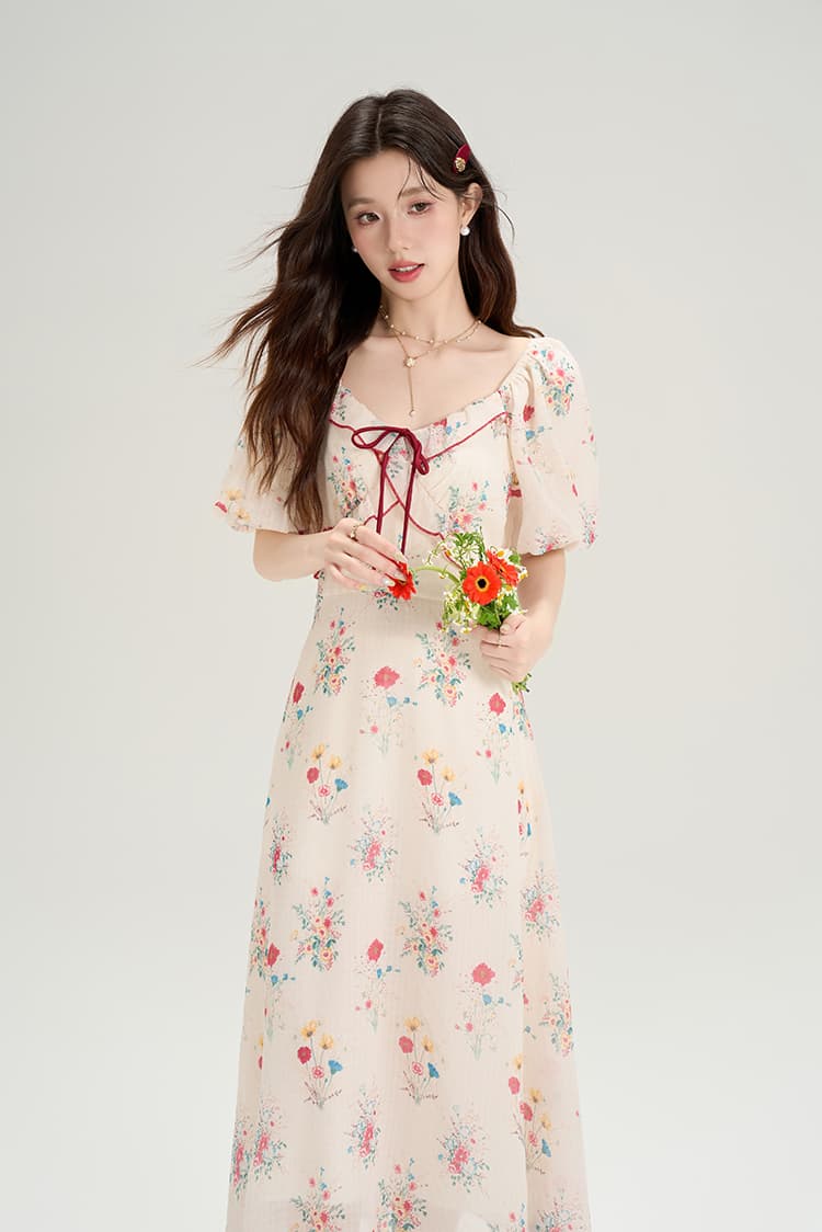 2026 여름 새로운 프랑스식 광장 칼라 프릴 작은 대중 허리 수축 레트로 꽃무늬 벌룬 소매 여성 드레스 상세 이미지 3
