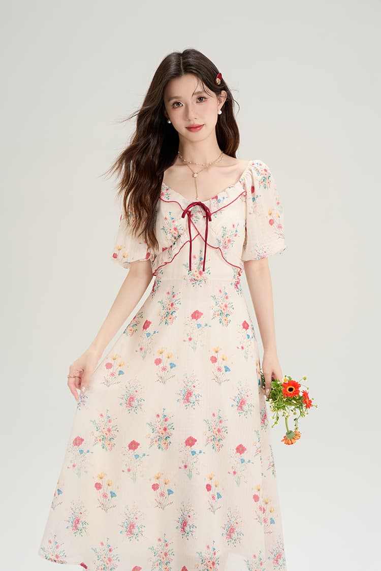 2026 여름 새로운 프랑스식 광장 칼라 프릴 작은 대중 허리 수축 레트로 꽃무늬 벌룬 소매 여성 드레스 상세 이미지 4