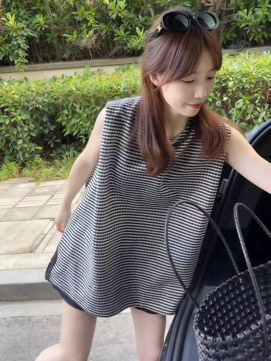 이후 홀로우 아웃 레이스업 민소매 체크무늬 여성 셔츠 2026 여름 새로운 루즈핏 슬림해 보이는 조끼 어깨 다용도 맨위 상세 이미지 3