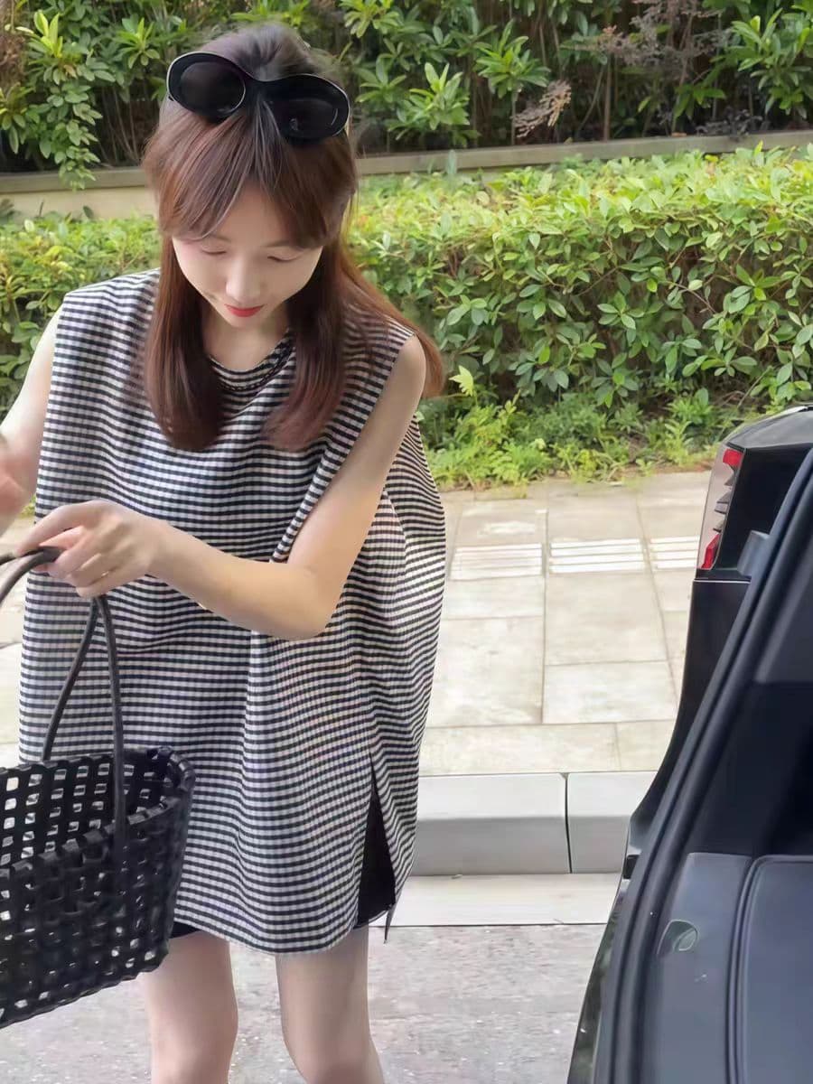 이후 홀로우 아웃 레이스업 민소매 체크무늬 여성 셔츠 2026 여름 새로운 루즈핏 슬림해 보이는 조끼 어깨 다용도 맨위 상세 이미지 1