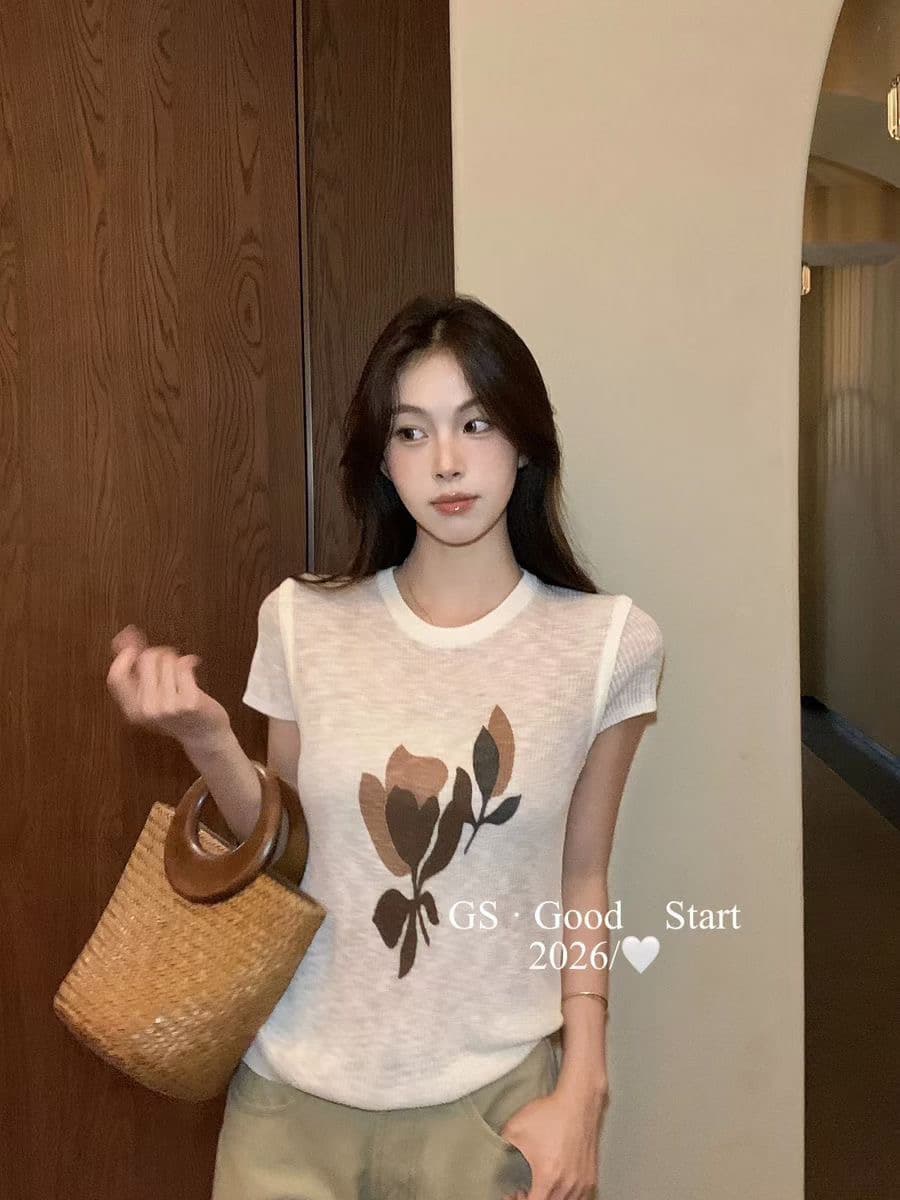 한 여성 여름 순수한 욕망 프린트 몸매 가꾸기 슬림해 보이는 섹션 니트 반팔 맨위 작은 셔츠 여성 여름