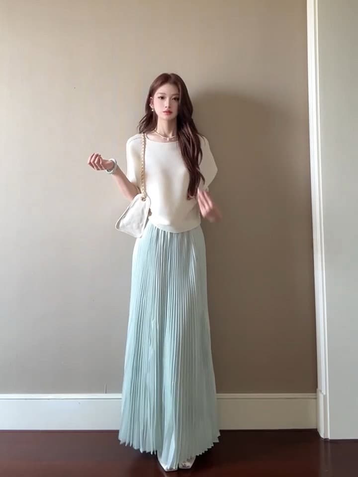 오프숄더 허리 수축 반팔 티셔츠 단색 다용도 슬림해 보이는 몸매 가꾸기 맨위 여성 상세 이미지 3