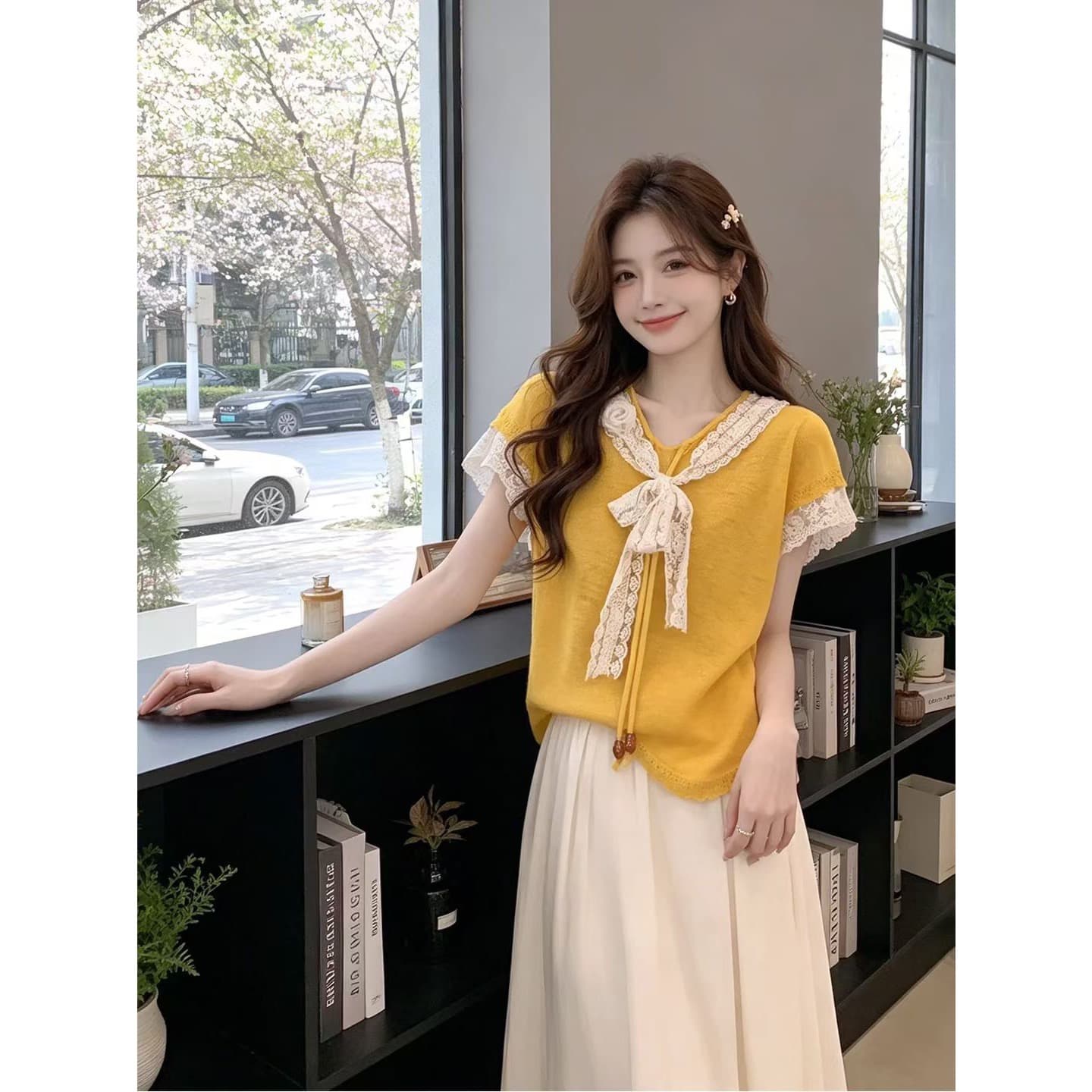 도파민 바람 여성 여름 한 부서 쇼트 스타일 레이스 조각 V넥 반팔 맨위 대나무 마디 마 이미지 2