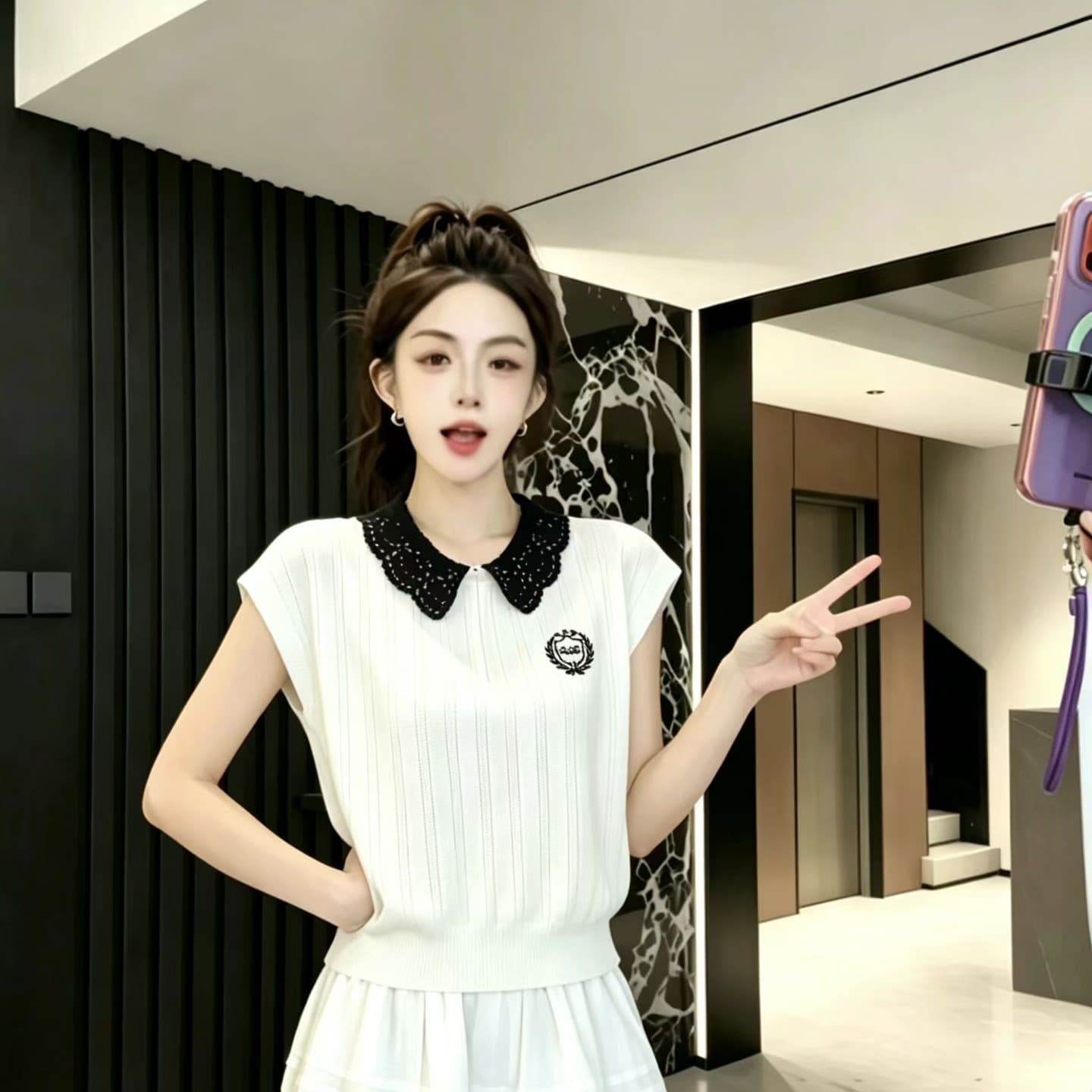 한국 스타일 자수 레이스 베이비 칼라 민소매 니트 맨위 여성 2026 여름 품격 연령 감소 빅 사이즈 연령 감소 맨위 이미지 5