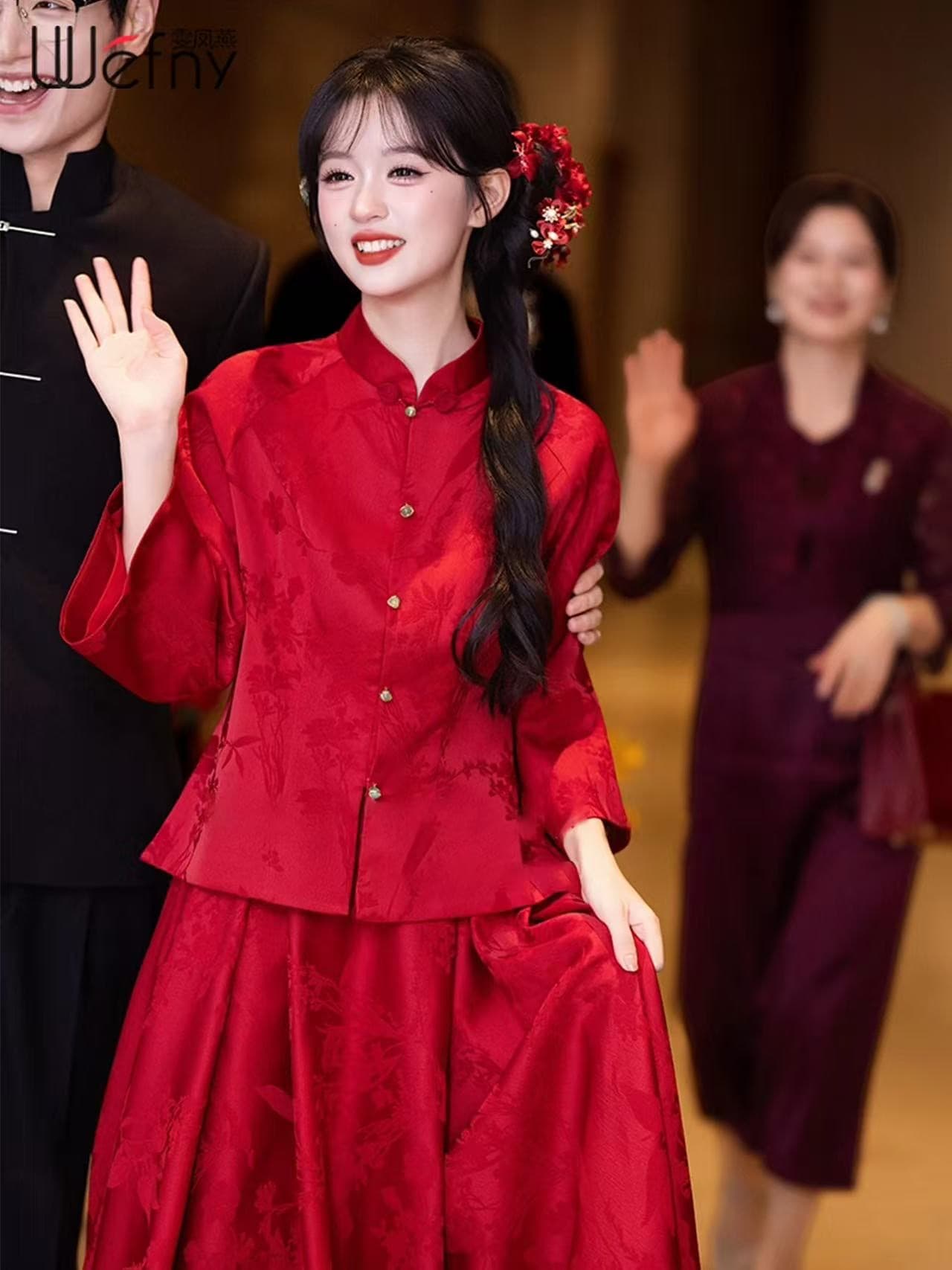 새로운 중식 토스트 서비스 신부 2026 새로운 고급 센스 참여 예복 뒷문 잔치 빛 럭셔리 결혼 캐주얼웨어 빨간색 이미지 3