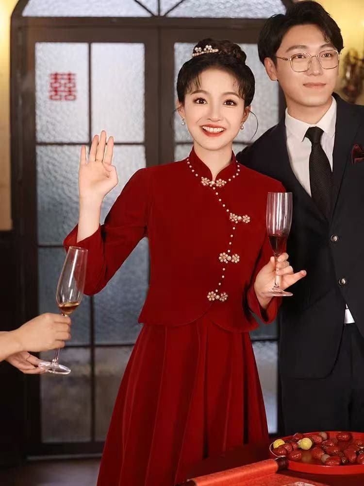 빨간색 치파오 토스트 서비스 신부 2026 새로운 고급 센스 가을 겨울철 세트 참여 결혼 작은 드레스 치마 여성 상세 이미지 3
