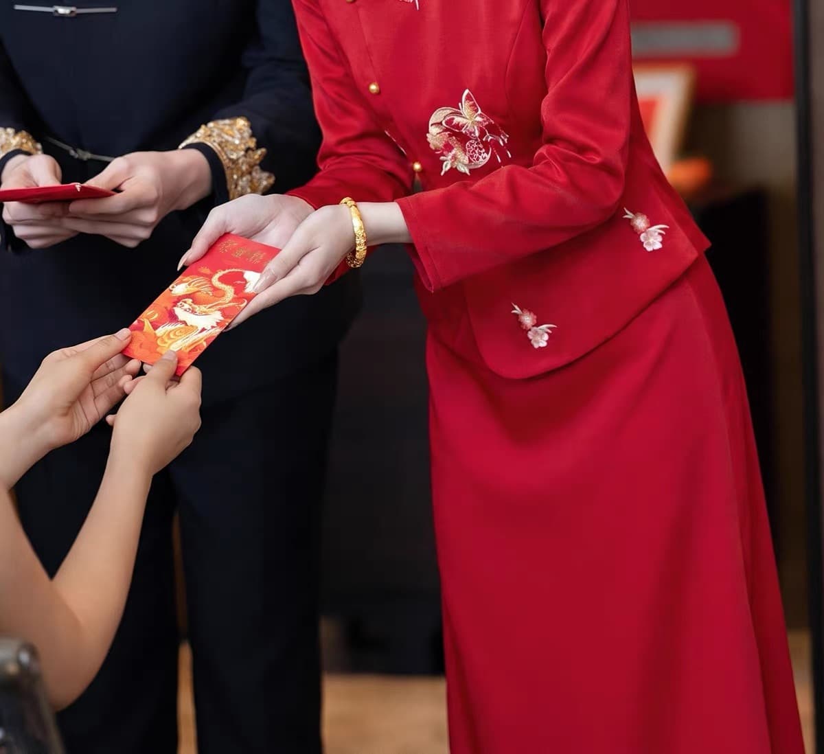 아이 시 네온 棠 꽃 새로운 중식 국풍 자수 토스트 서비스 치파오 신부 빨간색 레트로 뒷문 참여 서비스 상세 이미지 8