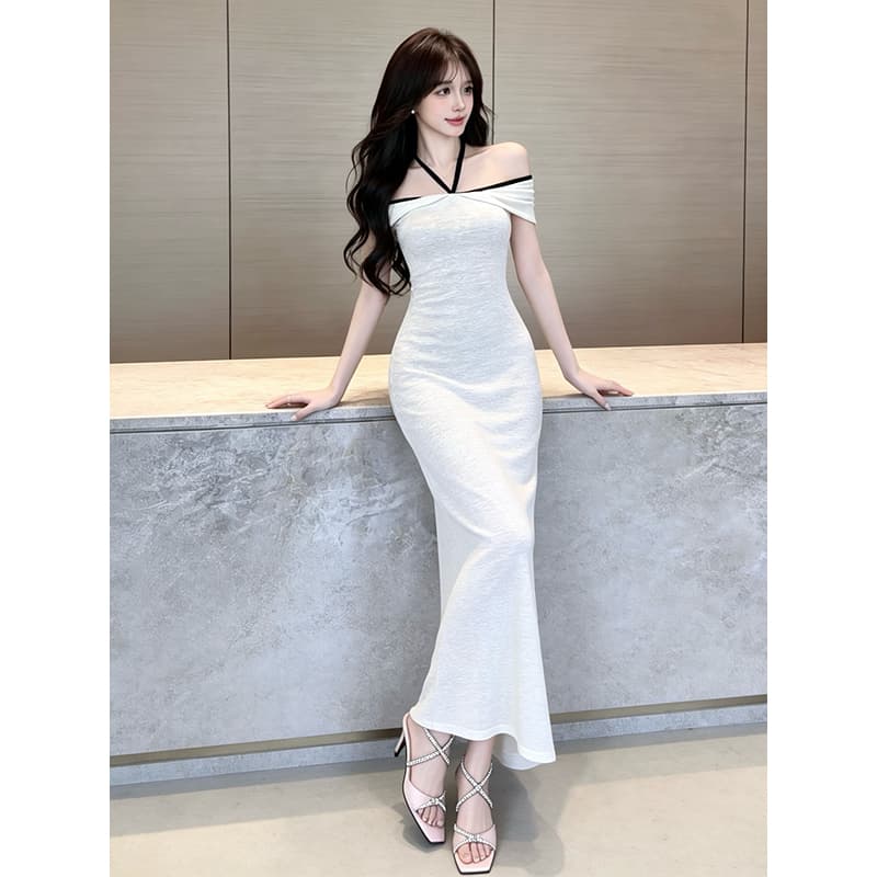 작은 대중 디자인 프랑스식 부드러운 순수한 욕망 오프숄더 오프숄더 품격 명문 여성 여성 드레스 그는 벤 천 금빛 바람 롱 스커트 이미지 2