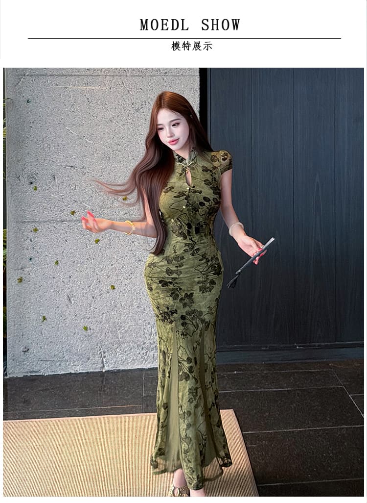 새로운 중식 국풍 레트로 자수 스탠드 칼라 개선 치파오 드레스 여성 여름 새로운 실 빈 허리 수축 타이트 스커트 드레스 상세 이미지 5