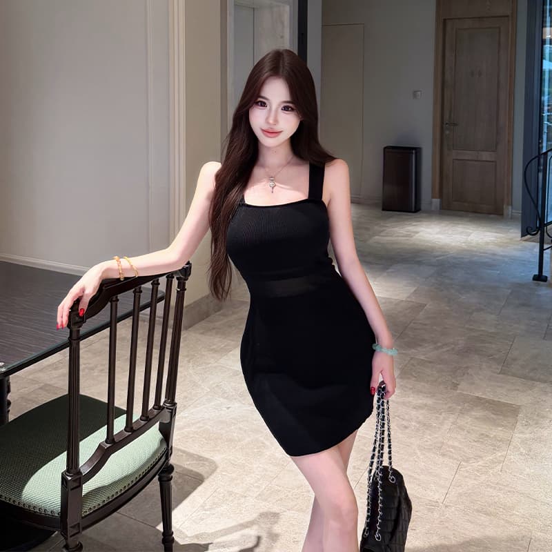 검정색 자이언트 슬림해 보이는 섹시함 다용도 시스루 품격 니트 캐미솔 여성 드레스 순수한 욕망 바람 타이트 스커트 미니 스커트 이미지 3